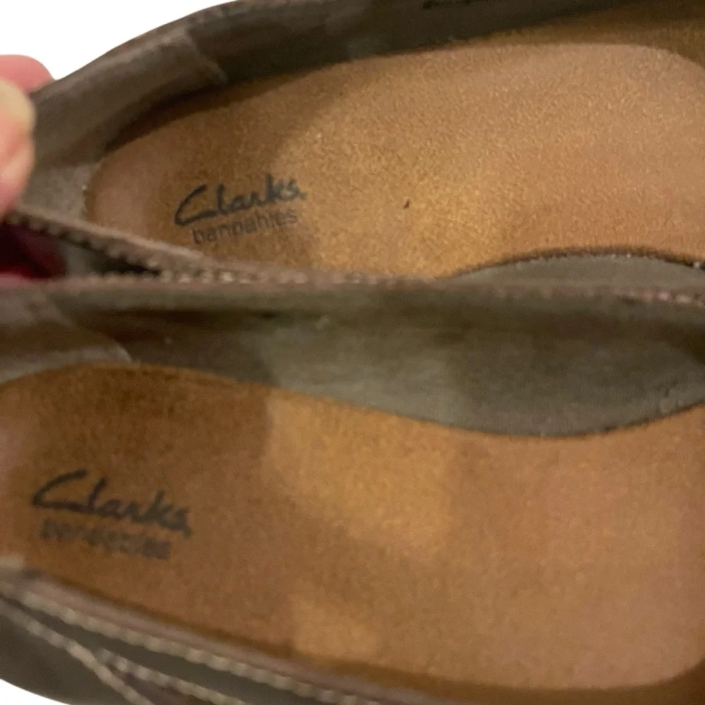 NWOB Clarks Women's Leather Cutout Loafers Flats Shoes - Picture 4 of 7